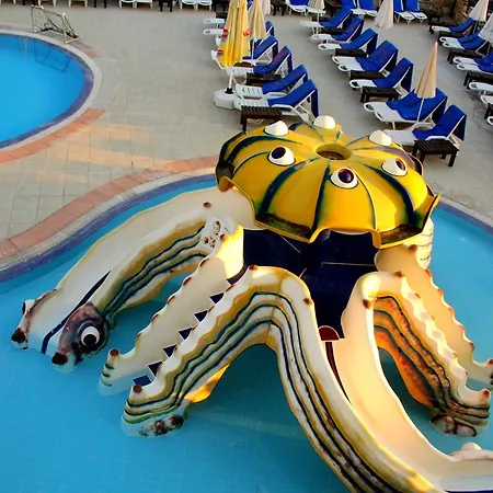 Smartline Lion Kusadasi