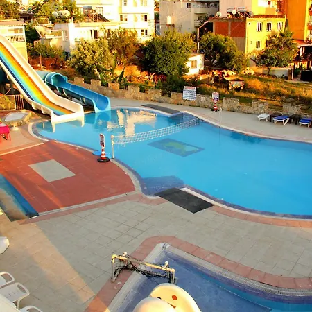 Smartline Lion Hotel Kusadasi